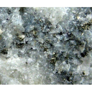 Микрокристаллы голдфилдита в матриксе